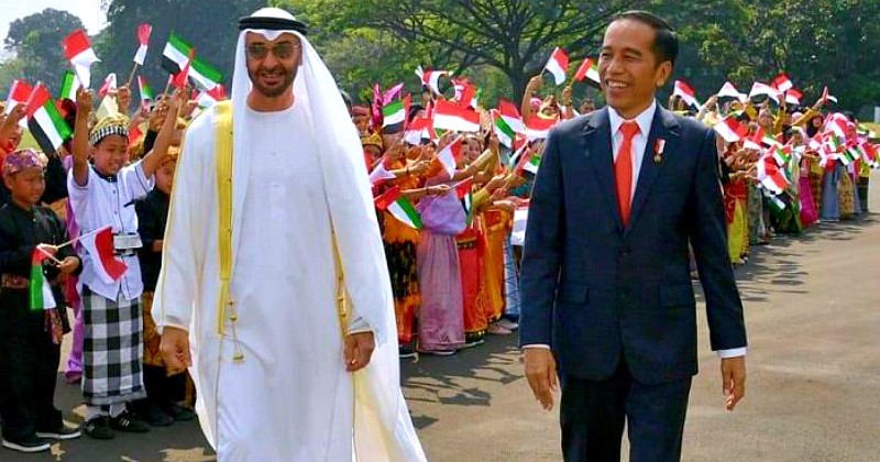 Pernah ke Indonesia, Pangeran Abu Dhabi Hadiahkan Masjid di Solo Untuk Presiden Jokowi