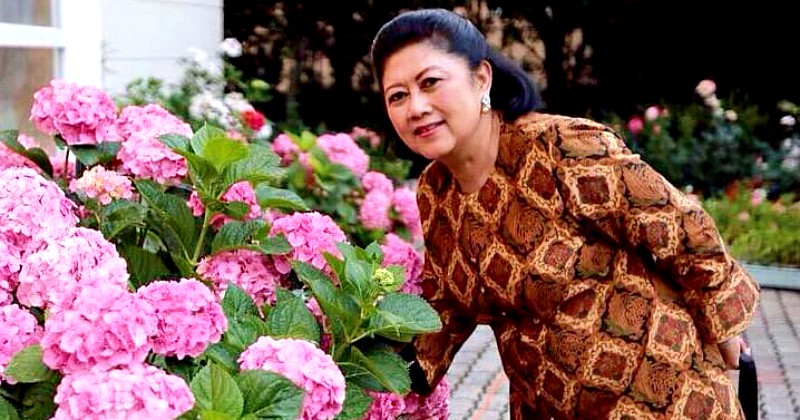 Sebelum Meninggal, Ani Yudhoyono Siapkan Kain Batik Untuk Berlebaran di Singapura