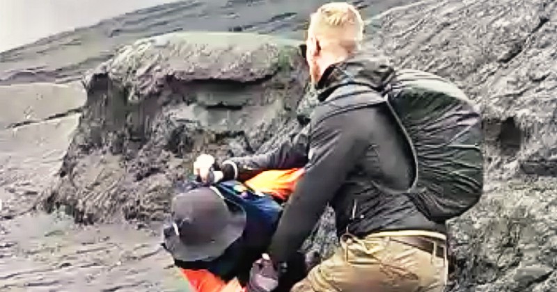 Viral Video Wisatawan Jerman Banting Petugas Gunung Bromo