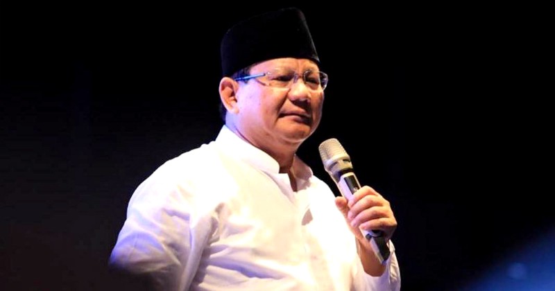 Prabowo Pajang Foto Ucapan Selamat Ulang Tahun Untuk Titiek Soeharto